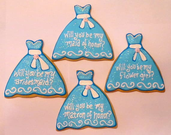 12 Creative Ways to Ask, "Will You Be My Bridesmaid?"
