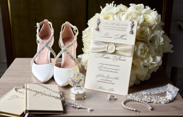 A Lovely Hotel Wedding With Family, Friends and Food at The Center