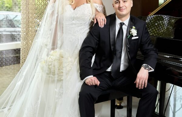 A Lovely Hotel Wedding With Family, Friends and Food at The Center