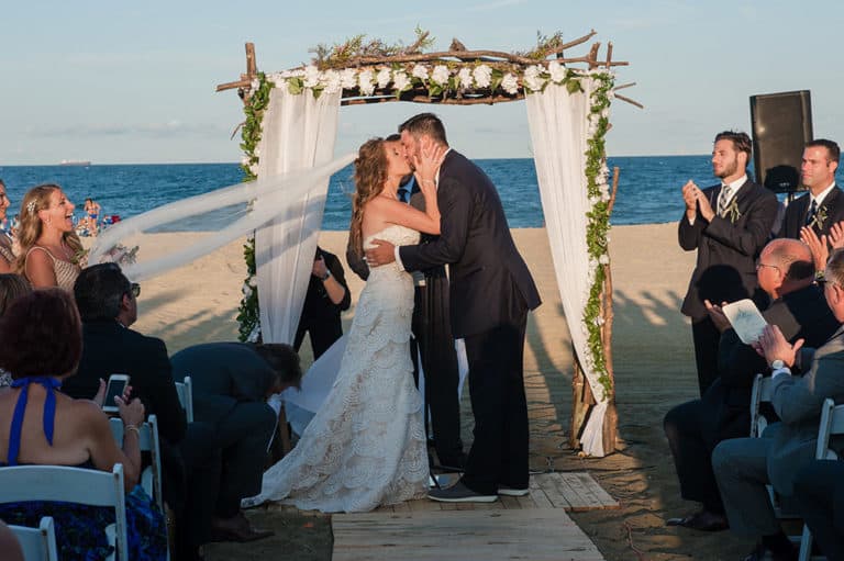 jaclyn-and-michaels-beach-wedding28-768x511