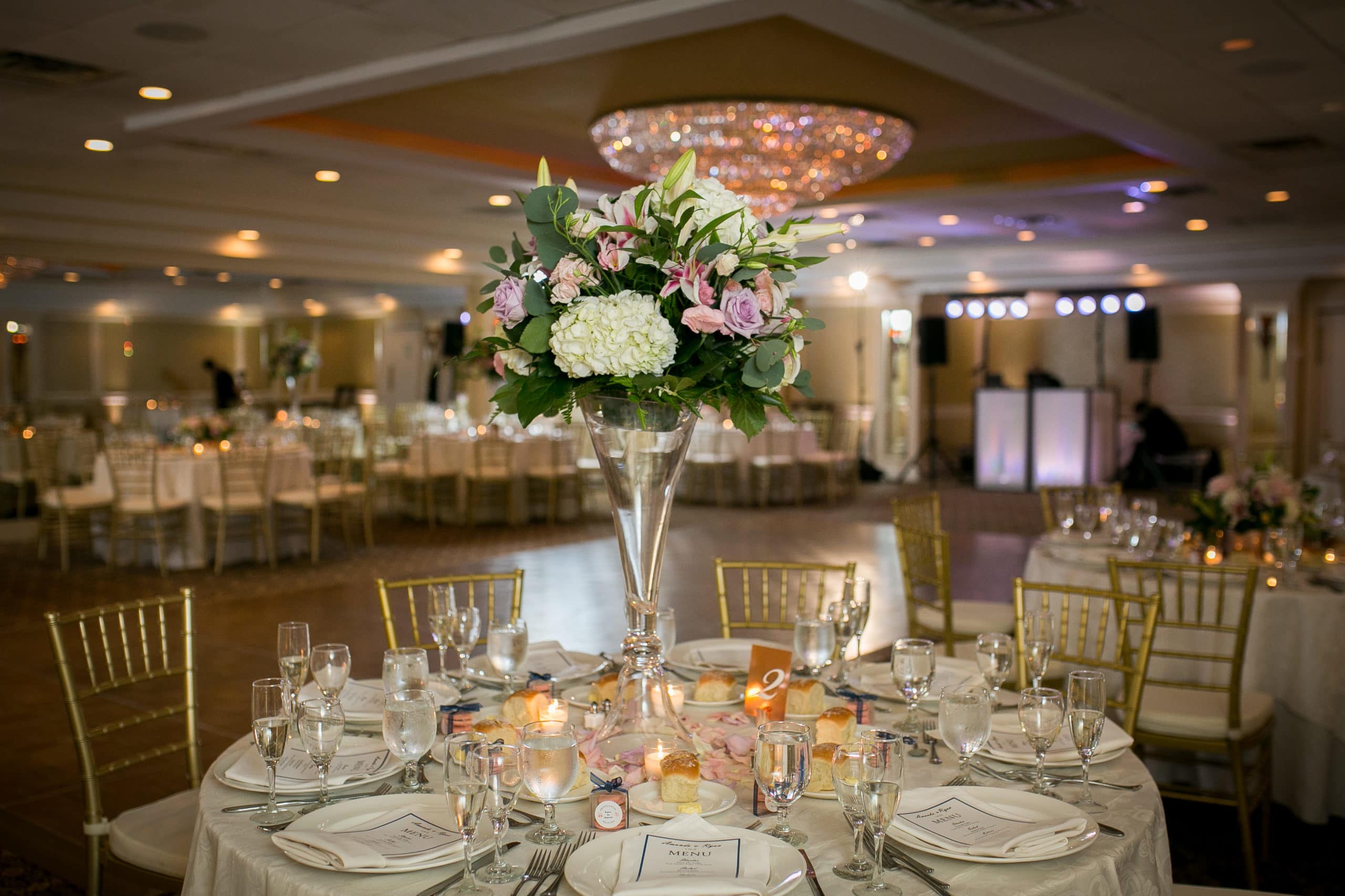 Bridgewater Manor is an affordable wedding venue in Bridgewater NJ.