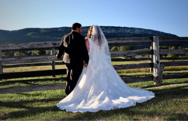 Curvy Bride Gallery 18