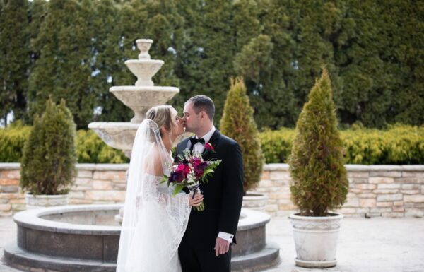 A Lovely Winter Wedding at an All-In-One Venue