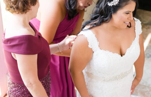 Curvy Bride Gallery 10