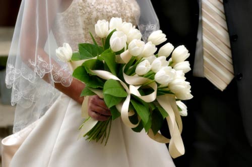 Bridal bouquet with ribbon