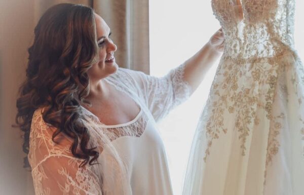 Curvy Bride Gallery 17