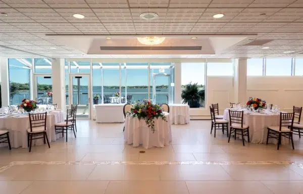 The Oyster Point Hotel Gallery 28