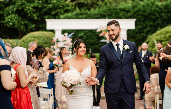 Bright Florals Created ‘Bridgerton’ Vibes at This Wedding