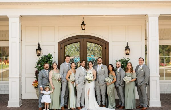 Lake Views and a Breakfast Sandwich To-Go Station at This Fall Shore Wedding