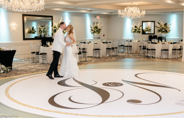 Sterling Ballroom at the DoubleTree Tinton Falls Gallery 16