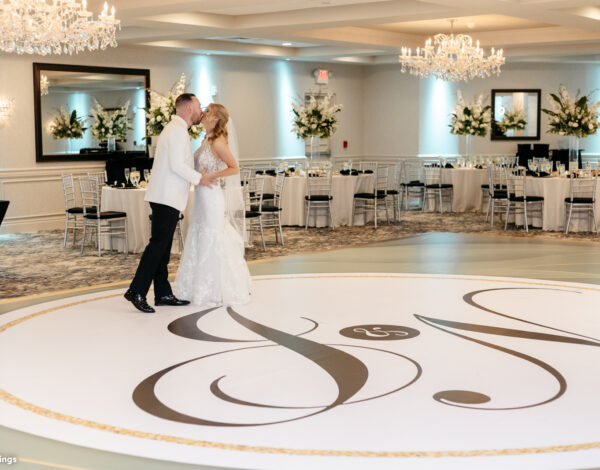 Venues Listing Category Sterling Ballroom at the DoubleTree Tinton Falls