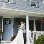 A Micro-Wedding at the Groom’s Parents’ Home Full of Joy and Love