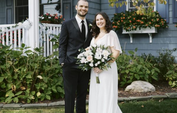 The wedding of A Micro-Wedding at the Groom’s Parents’ Home Full of Joy and Love Gallery 10