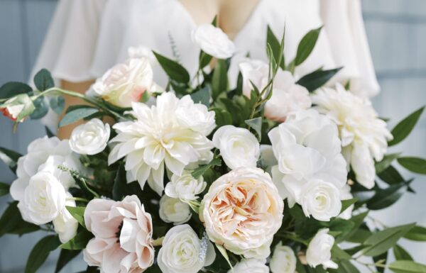 The wedding of A Micro-Wedding at the Groom’s Parents’ Home Full of Joy and Love Gallery 7