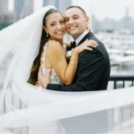 Modern Chic Vibes For This Wedding With NYC as The Backdrop