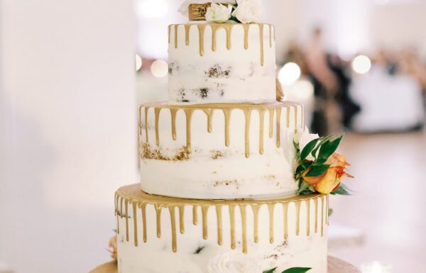 The wedding of A ‘Refined Rustic’ Aesthetic Created An Elegant Autumn Big Day Gallery 2