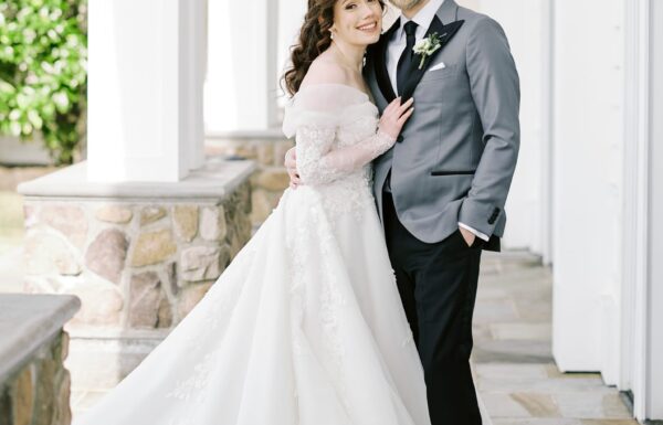 Delicate Touches of Greenery Created an Ethereal Vibe at a Cozy and Rustic Venue
