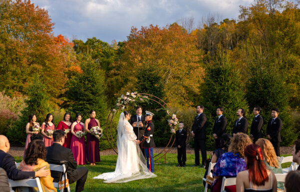 A Rustic-Chic Fall Wedding With Cozy Vibes