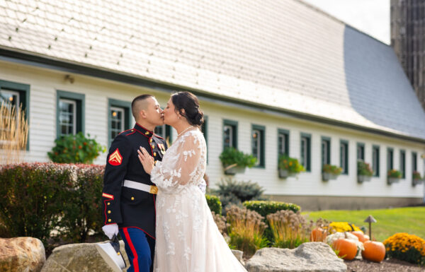A Rustic-Chic Fall Wedding With Cozy Vibes