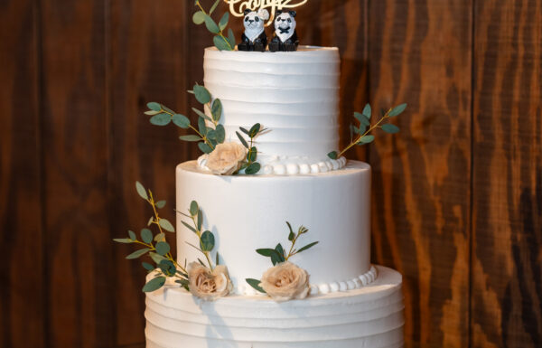 A Rustic-Chic Fall Wedding With Cozy Vibes
