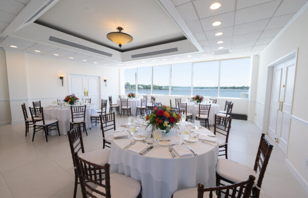 The Oyster Point Hotel Gallery 7