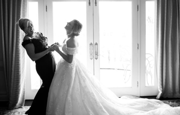 These Irish-Dance Teachers Had Bagpipers and Did a Group Performance on Their Wedding Day