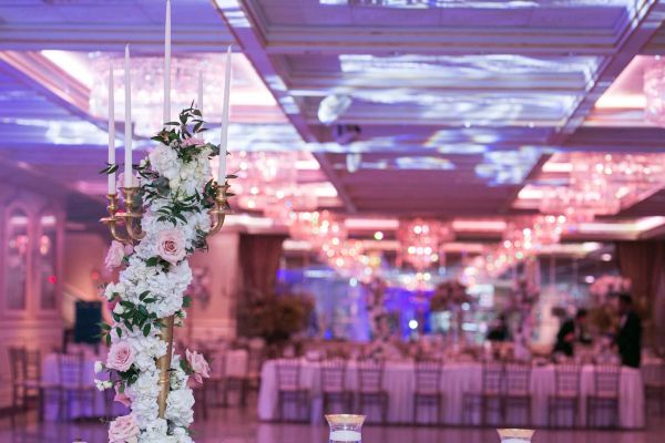 The Royal Manor is an affordable wedding venue in NJ.