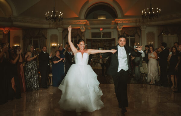 The wedding of This Couple Got Married at The Same Venue Where They First Met Gallery 8