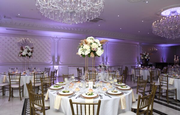 An Elegant Wedding With a Standout Cocktail Hour