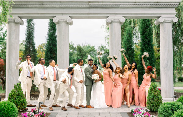 A Sage Green and Champagne Rose Color Scheme for This Summer Wedding