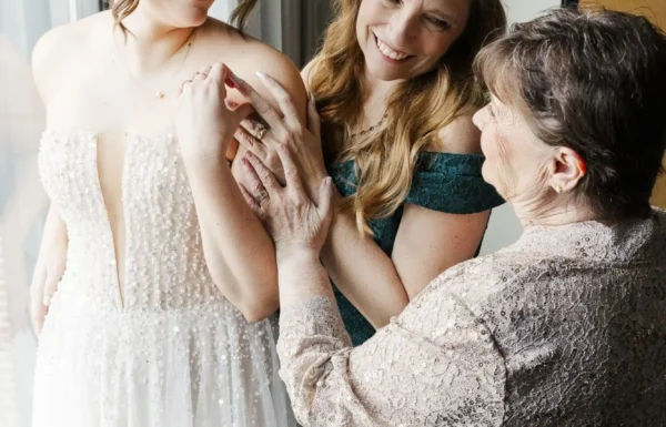 The wedding of This Jet-Setting Couple Embraced a Love of Travel at Their Wedding Gallery 8