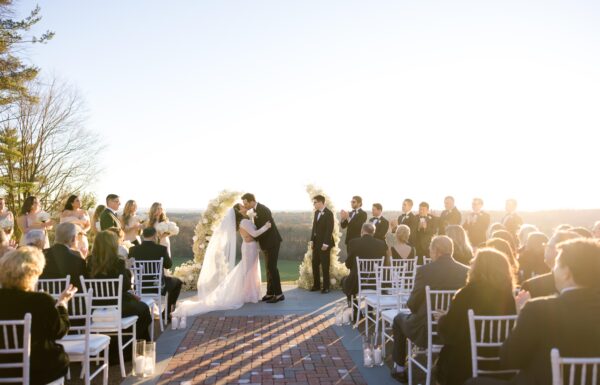 The wedding of “Hints of Gold in Everything” at This Natirar Wedding Gallery 19