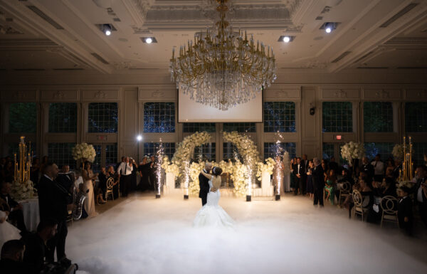 An Elegant Opulent Reception With a Gelato & Espresso Truck