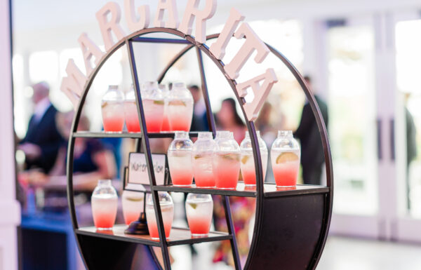 A Chic, Romantic Late-Summer Wedding at the Shore