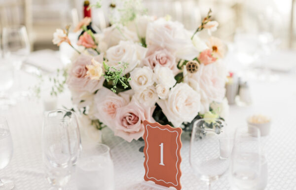 A Chic, Romantic Late-Summer Wedding at the Shore