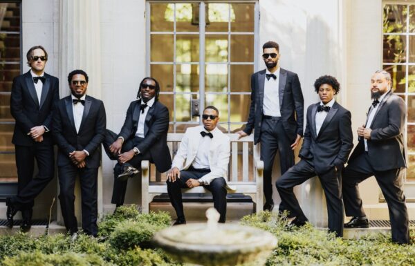 The wedding of A Timeless Black and White Palette Plus Entertainers on Stilts at This Wedding Gallery 9