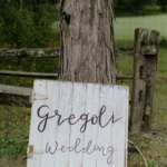A Food Truck Frenzy and Boho Vibe For This Fall Vineyard Wedding