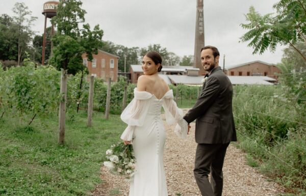 This Couple Loved Their Winery Venue in Upstate New York