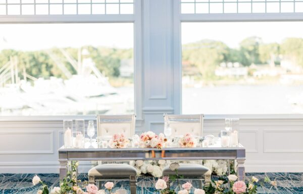 A Chic, Romantic Late-Summer Wedding at the Shore