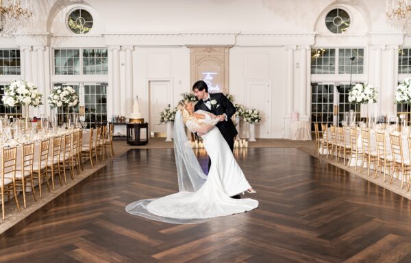 An Elegant Winter Wedding Complete With a Fireworks Show