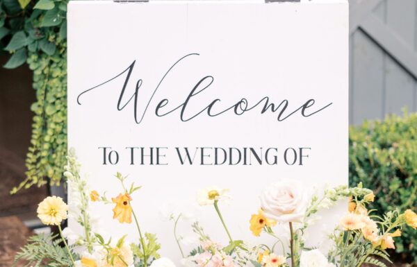 The Venue For This Wedding Offered an Elevated Barn Meets Coastal Aesthetic