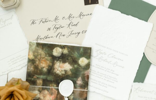 Vintage Meet Modern at This Wedding With Lamp Shade Performers