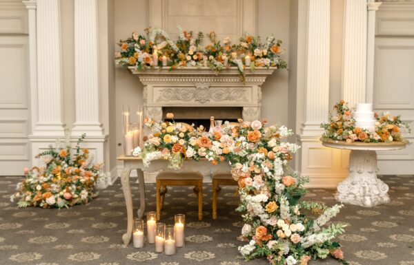 Vintage Meet Modern at This Wedding With Lamp Shade Performers