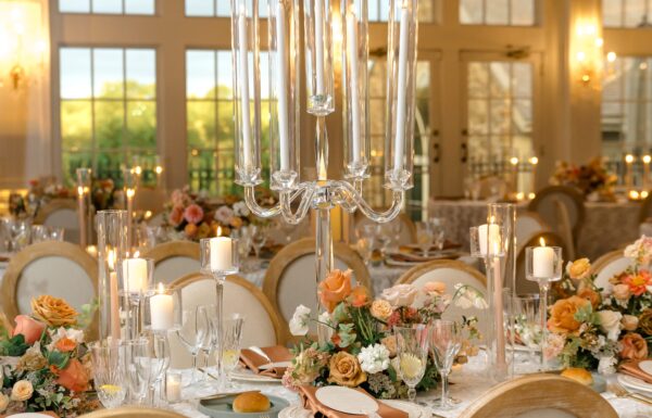 Vintage Meet Modern at This Wedding With Lamp Shade Performers