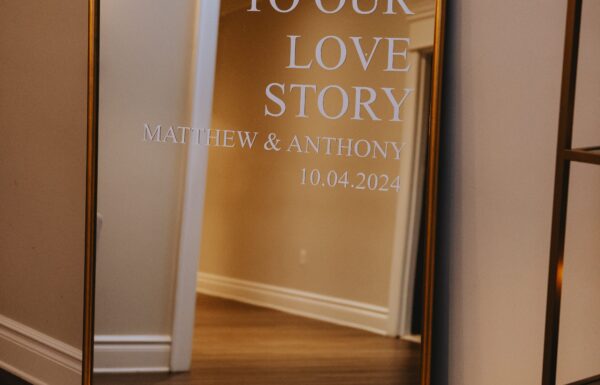 The wedding of An Elegant and Romantic Wedding With Pops of Blue, Red and Gold Gallery 2
