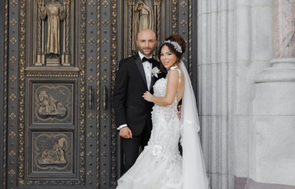 An Elegant Opulent Reception With a Gelato & Espresso Truck
