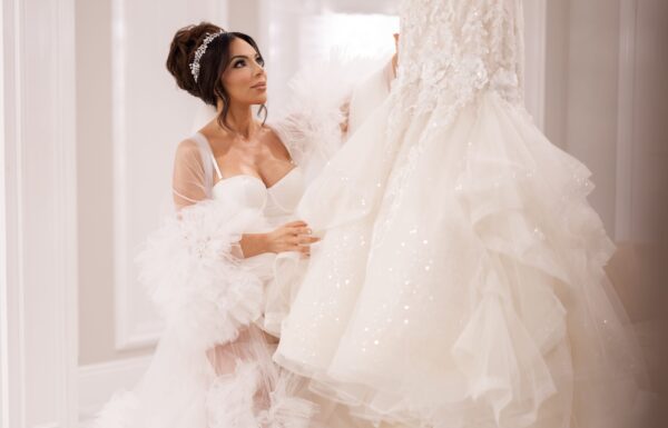 An Elegant Opulent Reception With a Gelato & Espresso Truck