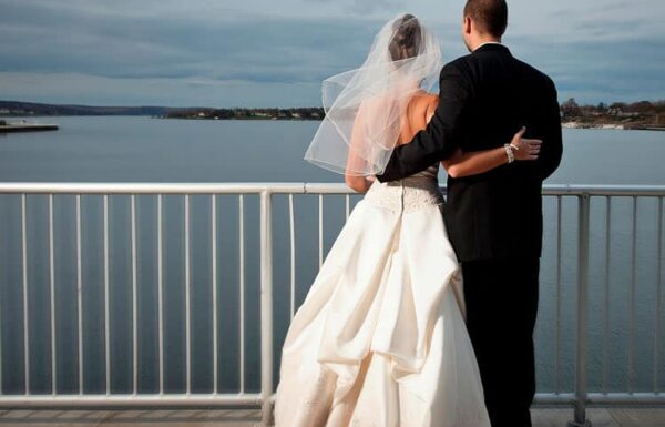 The Oyster Point Hotel Gallery 21