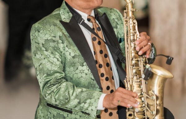 The wedding of College Sweethearts Create a Timeless Wedding Steeped in Traditions Gallery 6