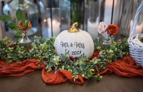 Rustic Farm Meets Contemporary Flair at This Stunning Fall Wedding
